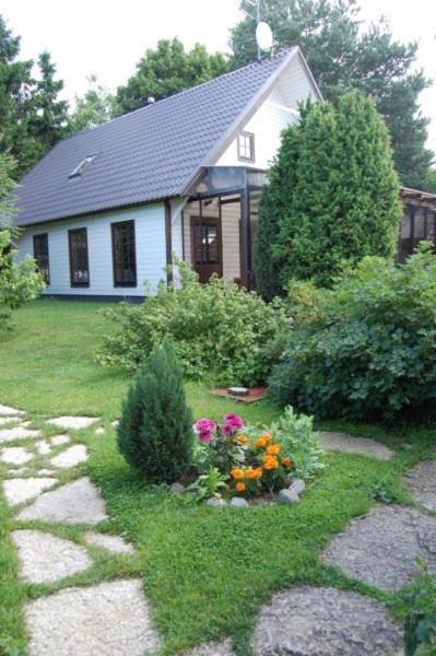 Laane Pansion Bed & Breakfast แกสมู ภายนอก รูปภาพ